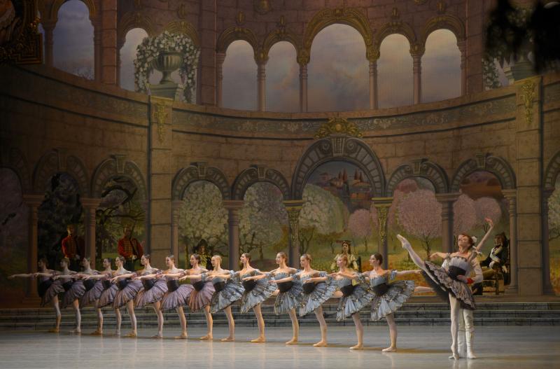 Review: PAQUITA Should Begin at its End  Image