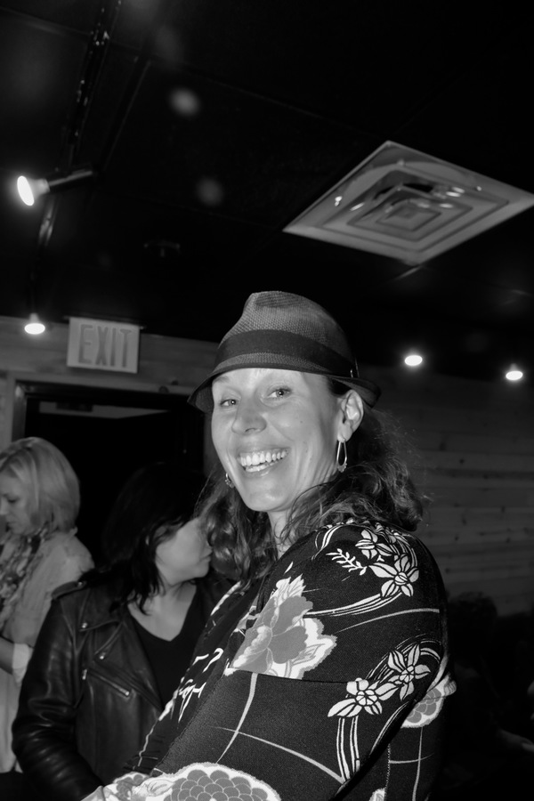 BWW Exclusive: The Broadway Baby Mamas Sing Carols For A Cure! Image