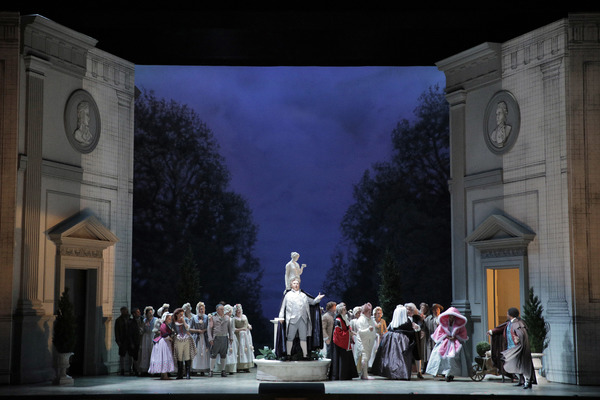 Photo Flash: First Look at San Francisco Opera's THE MARRIAGE OF FIGARO Image