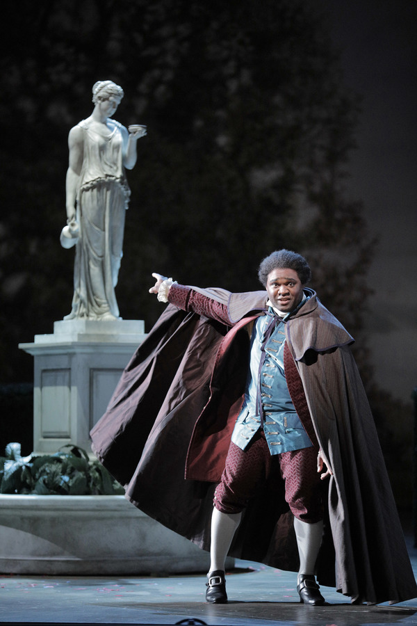 Photo Flash: First Look at San Francisco Opera's THE MARRIAGE OF FIGARO Image