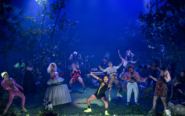Photo Flash: First Look at Yale Rep's GIRLS Image