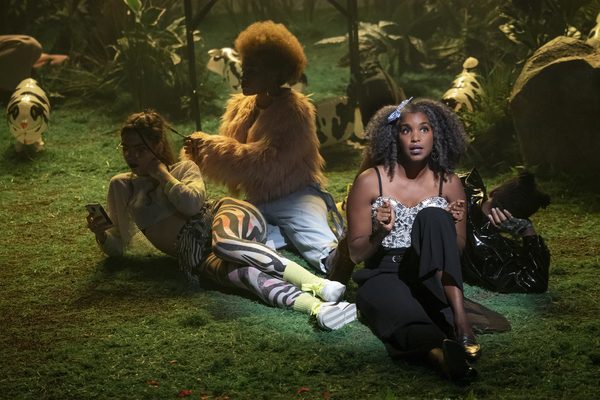 Photo Flash: First Look at Yale Rep's GIRLS Image