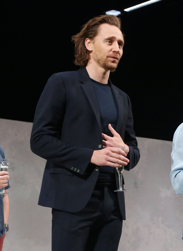 Tom Hiddleston  Photo