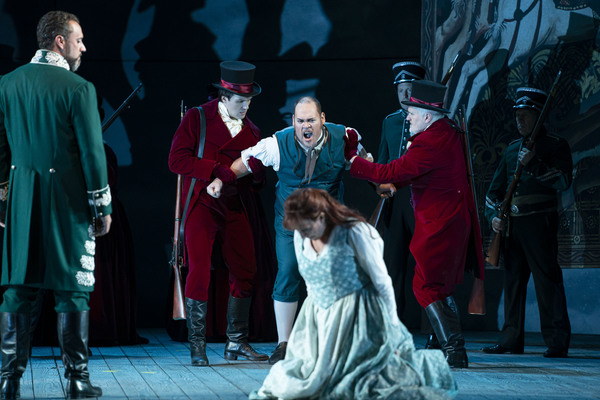 Photo Flash: Lyric Opera of Chicago Presents LUISA MILLER Image