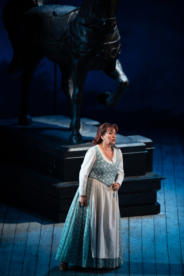 Photo Flash: Lyric Opera of Chicago Presents LUISA MILLER Image