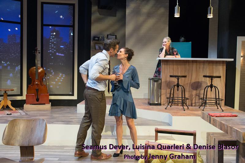 Review: THE ABUELAS Offer Conflicts & Strong Performances Image