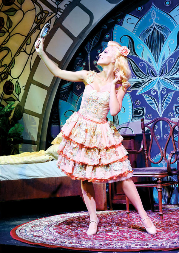 Photo Flash: Get A First Look At The Non-Replica Production of WICKED in Prague Image
