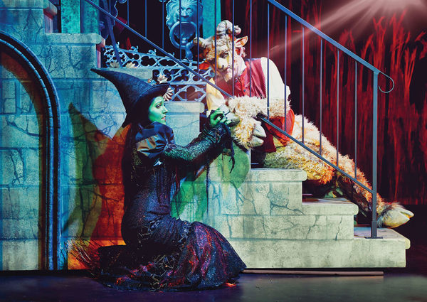 Photo Flash: Get A First Look At The Non-Replica Production of WICKED in Prague Image