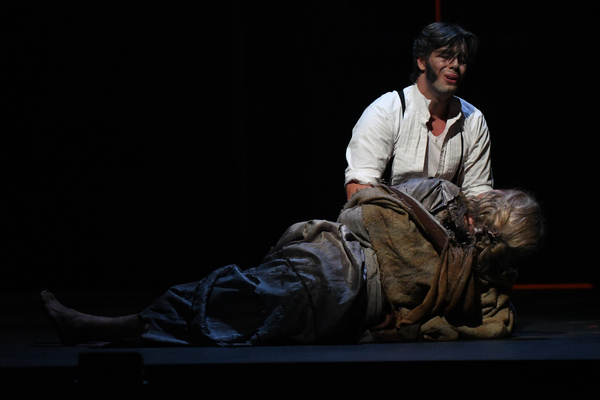 Photo Flash: First Look at Arizona Broadway Theatre's SWEENEY TODD Image