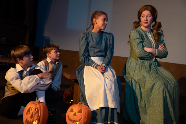 Photo Coverage: First look at Curtain Players' SLEEPY HOLLOW:  THE LOST CHAPTER Image