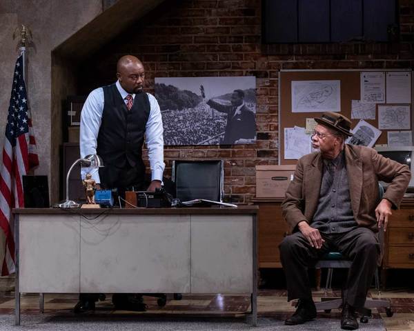 Photo Flash: First Look at Everyman's RADIO GOLF Image