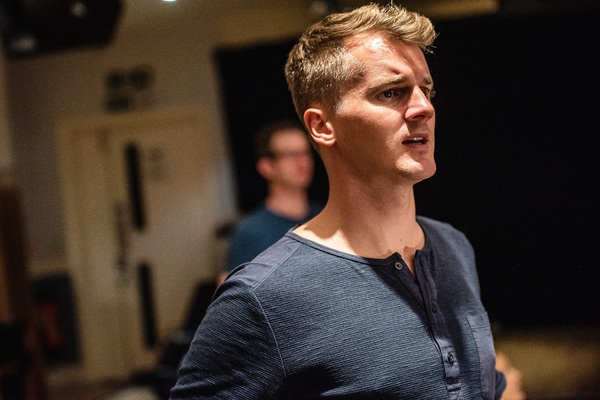 Photo Flash: In Rehearsal with Chiswick Playhouse's I LOVE YOU, YOU'RE PERFECT, NOW CHANGE Image