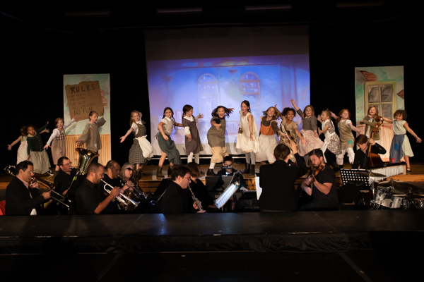 Photo Coverage: First Look at Westgate Theatre Co. and Carriage Place Players' ANNIE Image