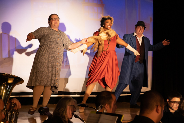 Photo Coverage: First Look at Westgate Theatre Co. and Carriage Place Players' ANNIE Image
