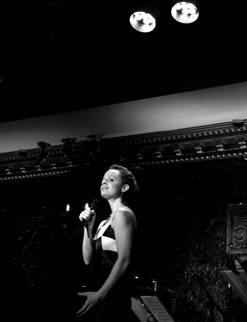 Review: Jen Fellman Sells Out 54 Below for FORBIDDEN DRIVE CD Release 