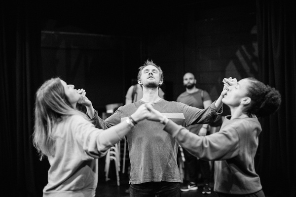 Photo Flash: In Rehearsal With The Shakespeare Project: MACBETH 