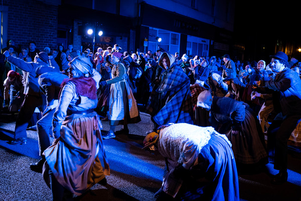 Photo Flash: First Look at MOLD RIOTS Image