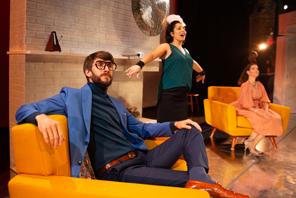 Photo Flash: Theatre Francais De Toronto Presents THE BALD SOPRANO Image
