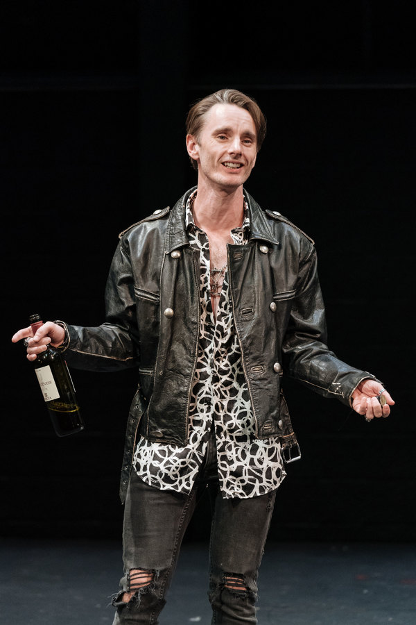 Photo Flash: First Look at BOTTICELLI IN THE FIRE at Hampstead Theatre Image