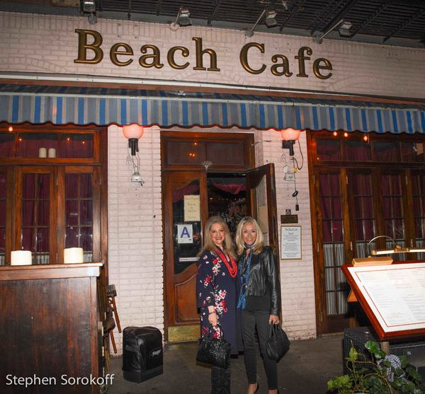 Review: Tom Wopat is Hip at the Beach Cafe Image