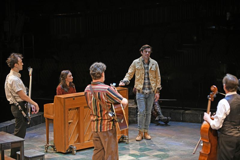 Review: 3-D Theatricals' Deeply Heartfelt ONCE Spreads the Love All Around Image
