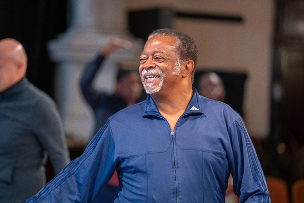 Photo Flash: In Rehearsal For LINDIWE At Steppenwolf Theatre Company Image