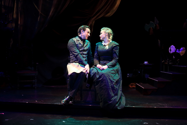 Photo Flash: First Look at Flat Rock's THE TURN OF THE SCREW Image