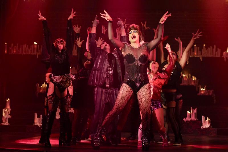 Review: THE ROCKY HORROR SHOW at Ray Of Light Theatre Totally Rocks the House Image