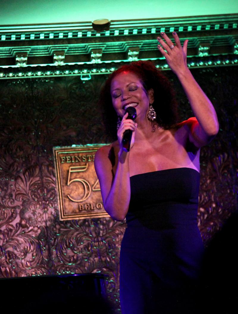 Review: Gloria Reuben Touches Hearts in FROM BALLADS TO BOSSA at 54 Below  Image