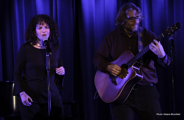 Photo Flash: Singnasium Fall Fun(d) Raiser Raises Funds and Spirits At The Laurie Beechman Image
