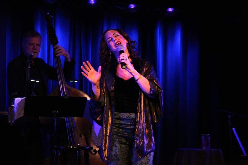 Review: Dawn Derow Decorates THE HOUSE THAT BUILT ME with Love at The Laurie Beechman Theatre 