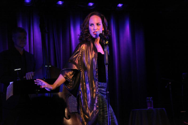 Review: Dawn Derow Decorates THE HOUSE THAT BUILT ME with Love at The Laurie Beechman Theatre 