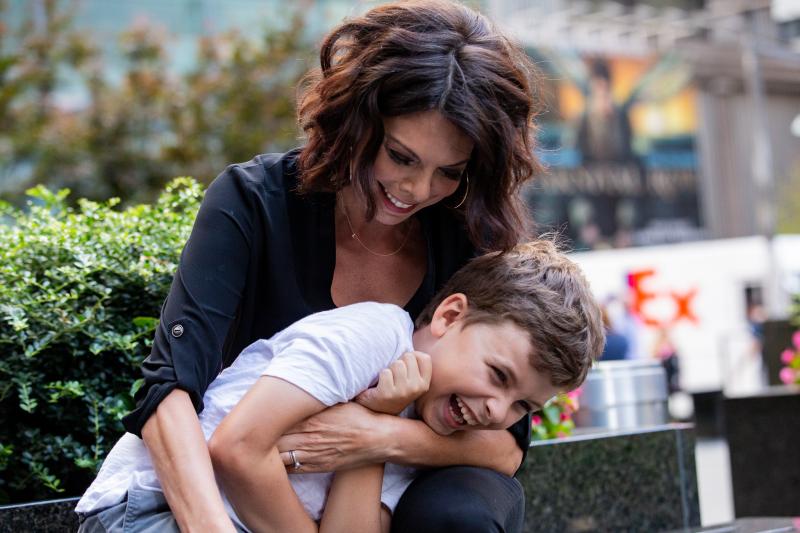 BWW Exclusive: How BEETLEJUICE's Jill Abramovitz Finds Balance as a Broadway Mom Image