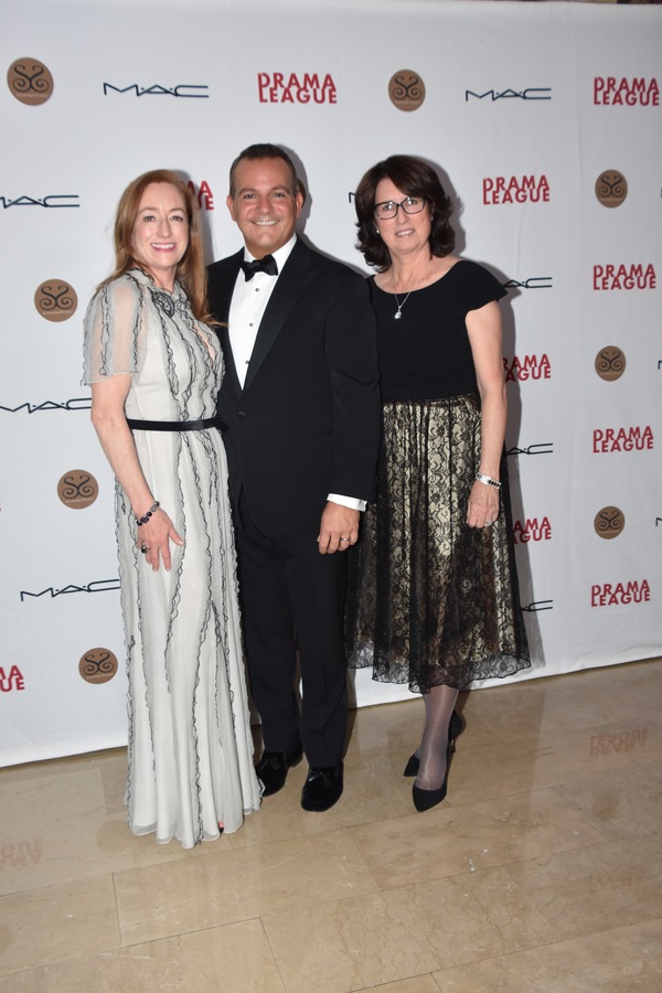 Oona Jackman and JoAnn Weisel with Stan Ponte Photo