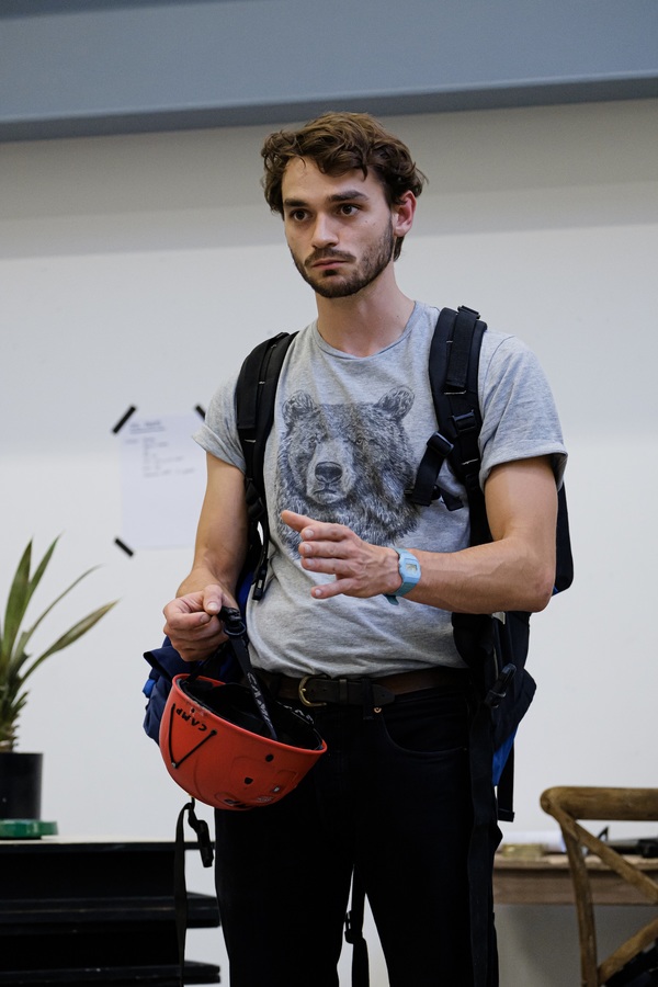 Photos: Inside Rehearsal For TOUCHING THE VOID at the Duke of York's ...