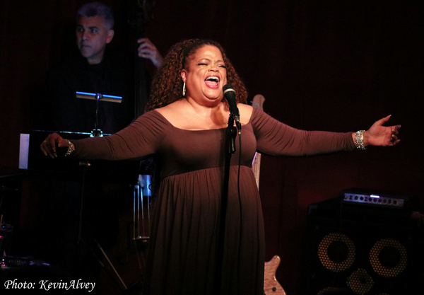 Photo Flash: Natalie Douglas Celebrates Streisand At Birdland Image