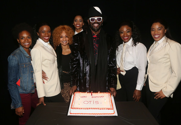 Photo Flash: AIN'T TOO PROUD Celebrates Otis Williams' Birthday! Image