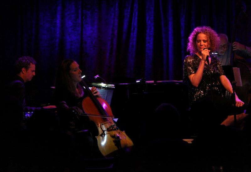 Review: Kristen Lee Sergeant SMOLDER Burns Hot at Birdland 