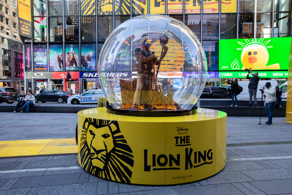 Broadway Show Globes to Return to Times Square With Designs Inspired by WICKED, THE LION KING, AINT TOO PROUD & More 