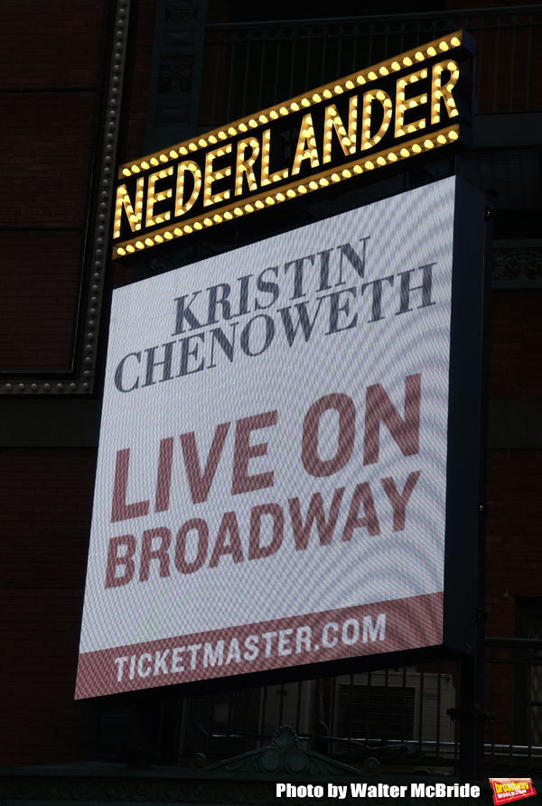 Up On The Marquee: Kristin Chenoweth Brings FOR THE GIRLS to Broadway Image