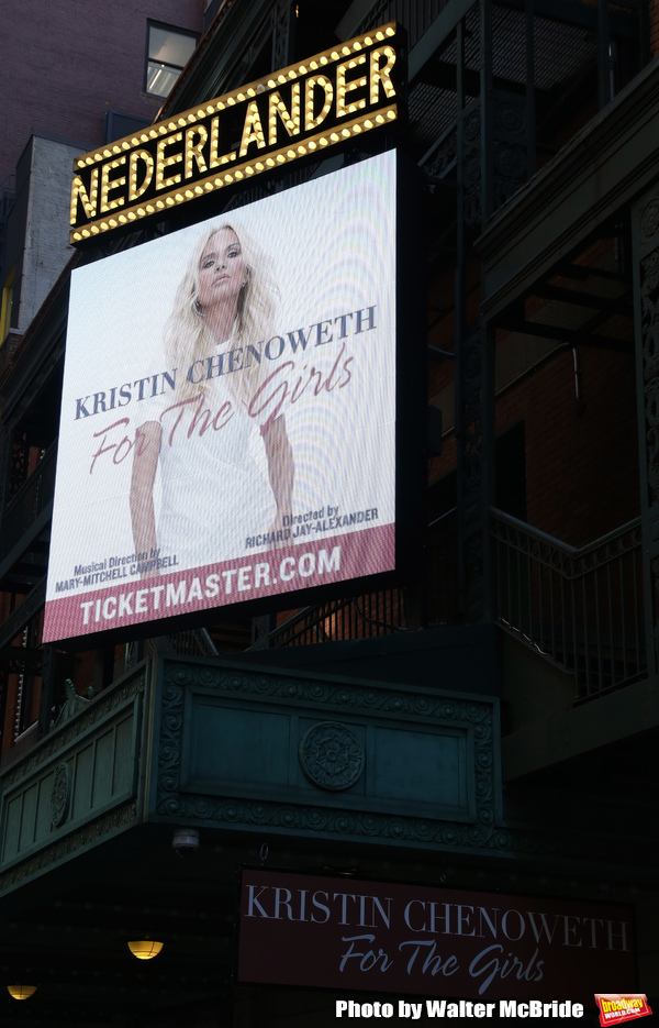 Up On The Marquee: Kristin Chenoweth Brings FOR THE GIRLS to Broadway Image