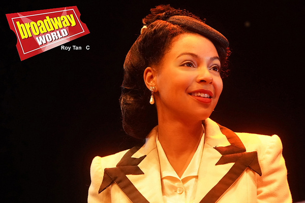 Photo Flash: First Look at DEATH OF A SALESMAN at the Piccadilly Theatre Image
