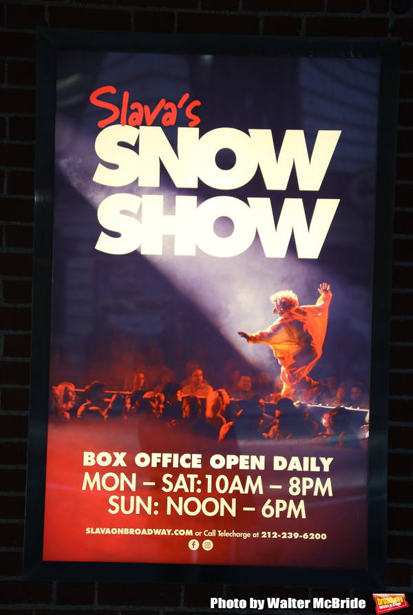 Up on the Marquee: SLAVA's SNOWSHOW Comes to Broadway Image