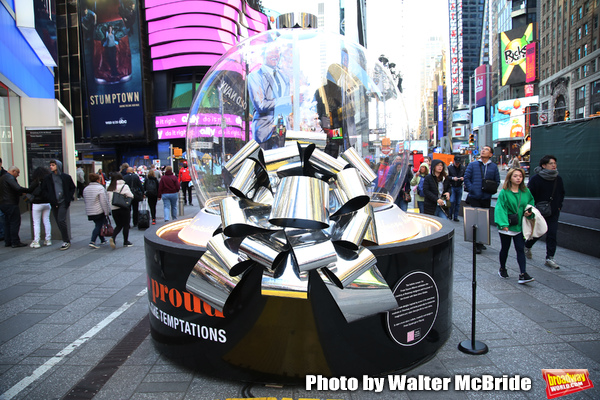 Photo Coverage: Times Square Gets Decked Out with Broadway Show Globes Image