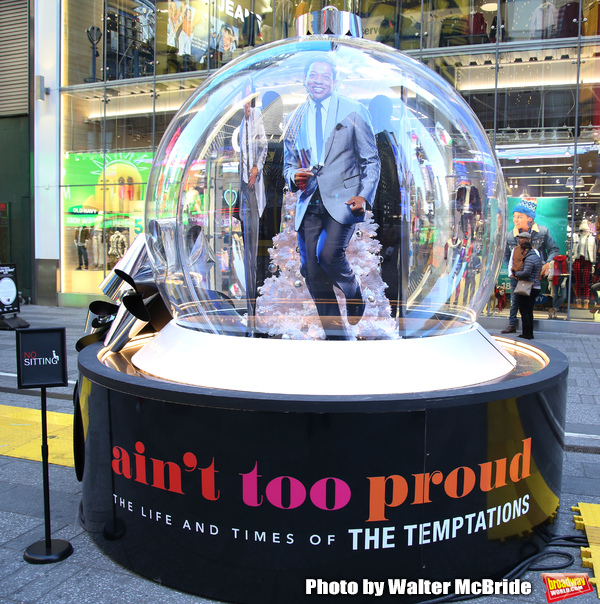 Photo Coverage: Times Square Gets Decked Out with Broadway Show Globes Image