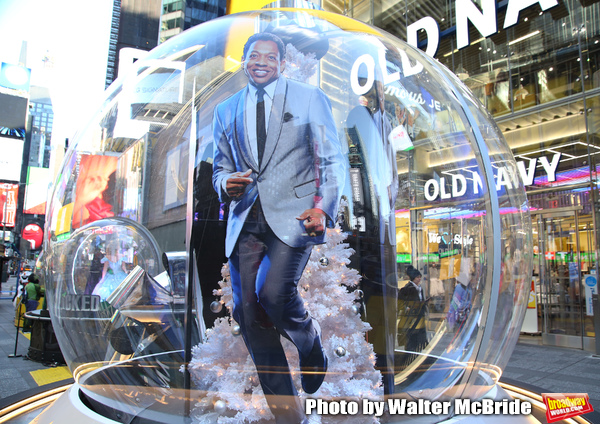 Photo Coverage: Times Square Gets Decked Out with Broadway Show Globes Image