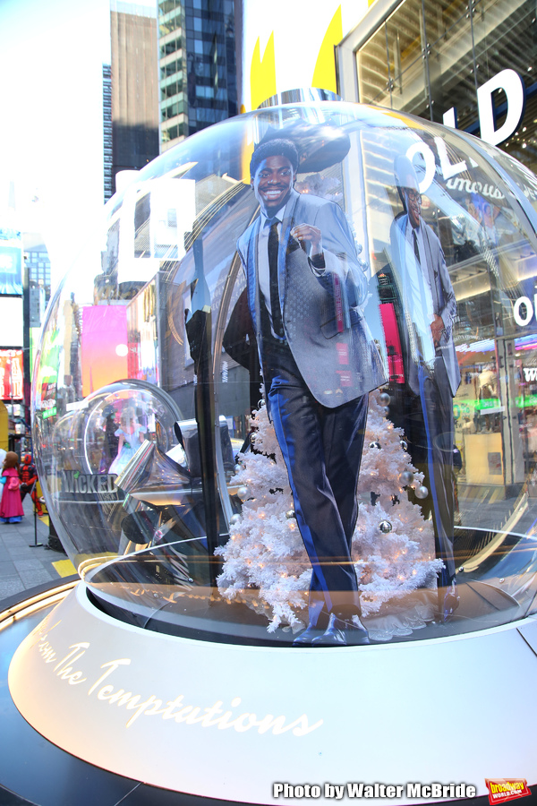 Photo Coverage: Times Square Gets Decked Out with Broadway Show Globes Image
