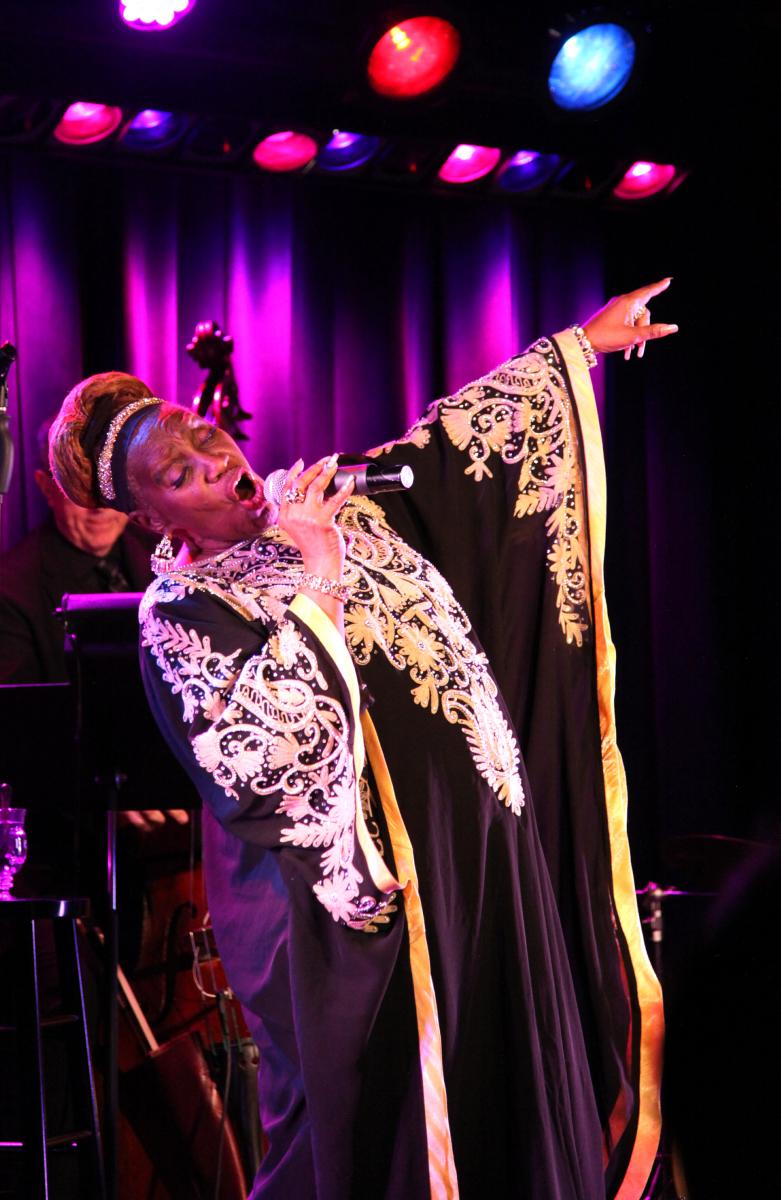 Review: Avery Sommers Rules The Laurie Beechman Theatre with FOR SENTIMENTAL REASONS  Image