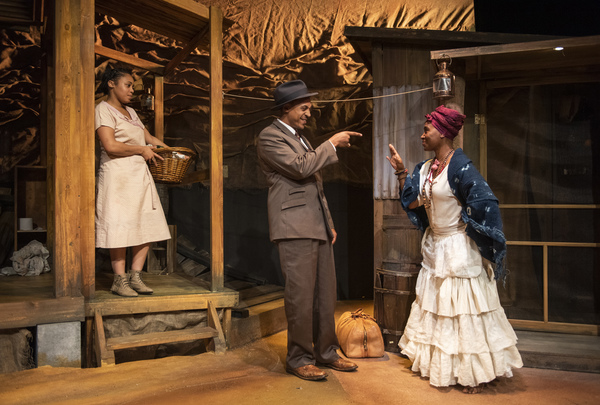Photo Flash: Take a Look at Photos From Raven Theatre's Production of HOODOO LOVE Image