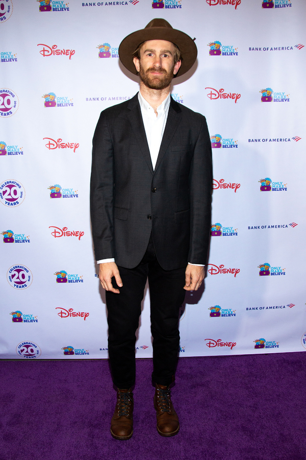 Photo Coverage: Ian McKellen and More Walk the Red Carpet at ONLY MAKE BELIEVE Image